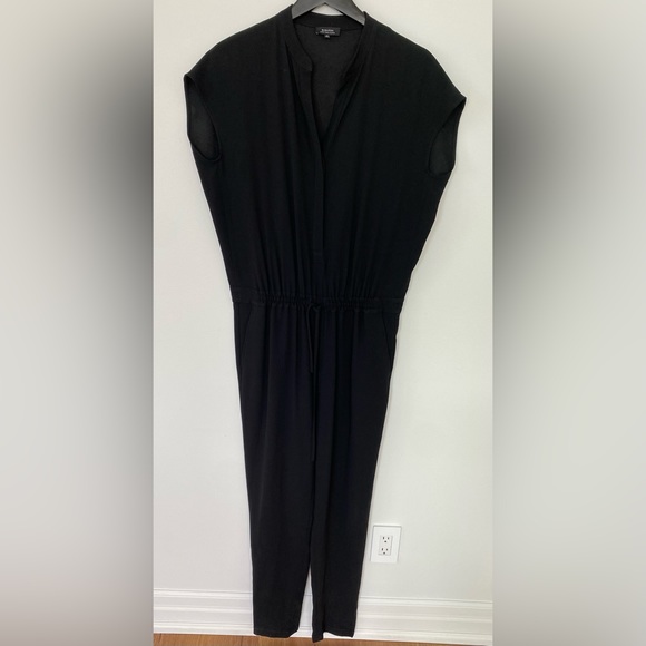 Babaton by Aritzia jumpsuit size medium - Picture 1 of 4